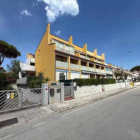 M468 - Marcelli, Bilocale Con Terrazzo A 100 Mt Dal Mare